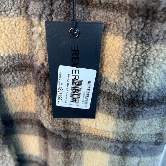 Kendall + Kylie Faux Fur Plaid Teddy Coat L - Picture 7 of 13